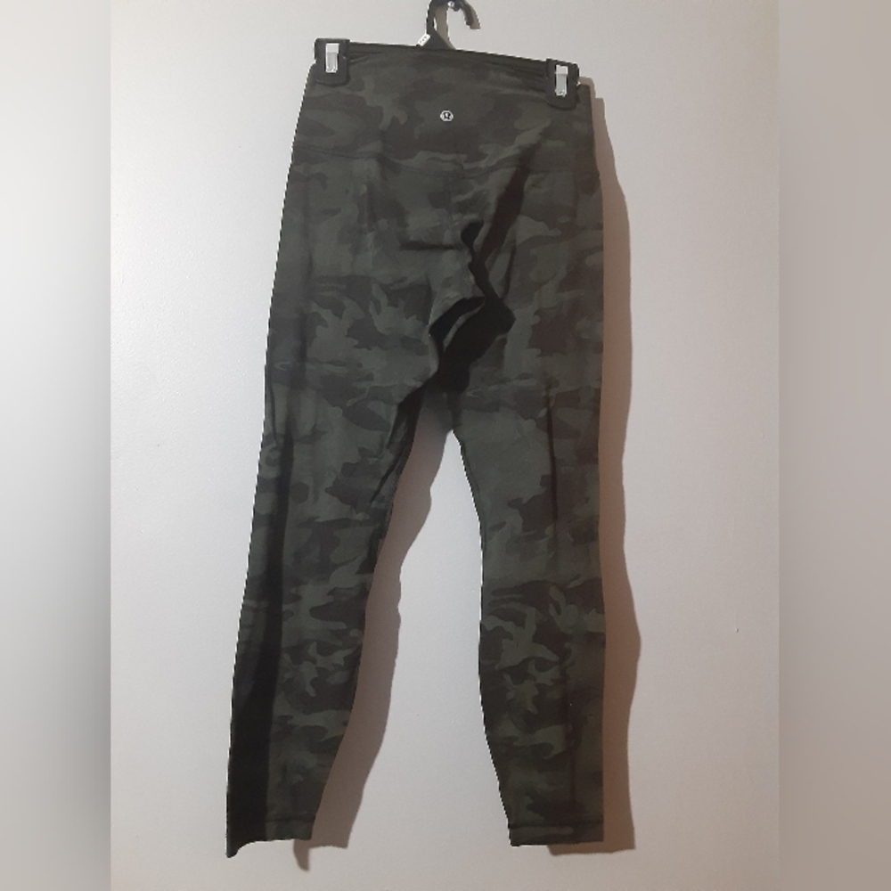 lululemon athletica Camouflage Leggings Active Yoga - Picture 4 of 6